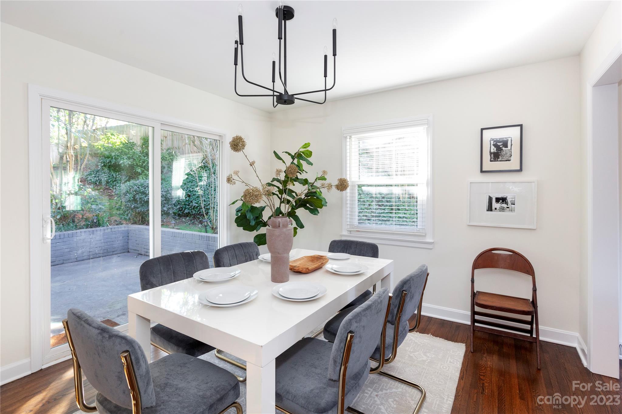 Merry Oaks - Residential