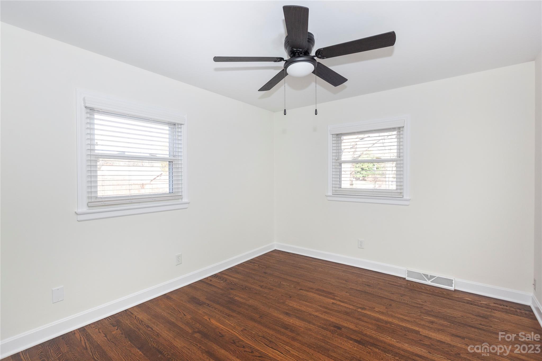 Merry Oaks - Residential