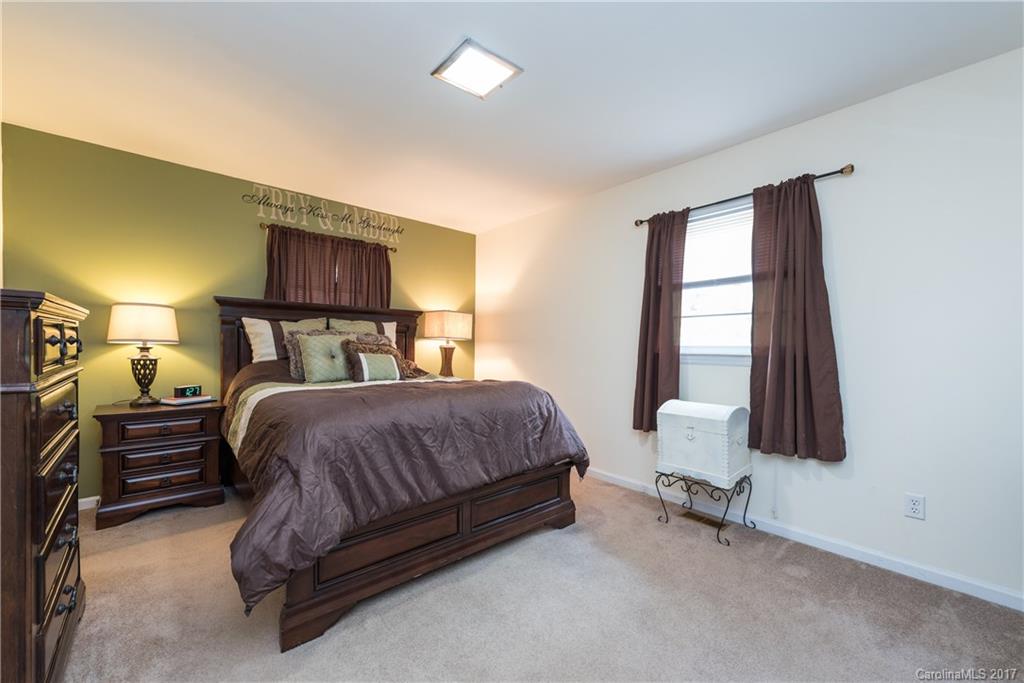 Oakwood Acres - Residential