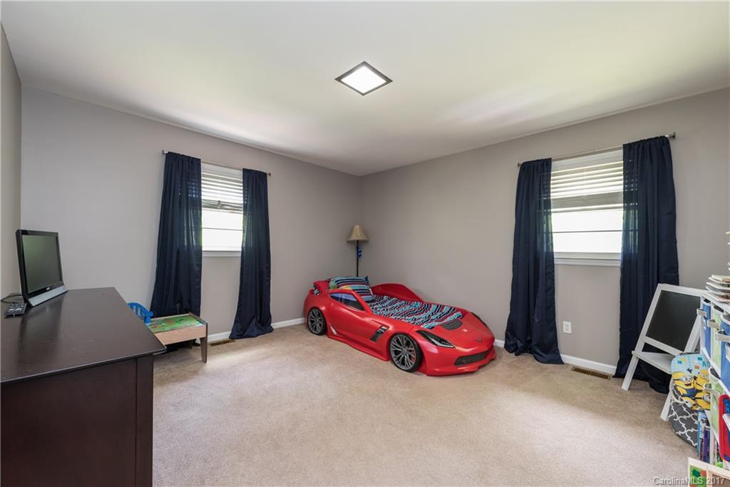 Oakwood Acres - Residential