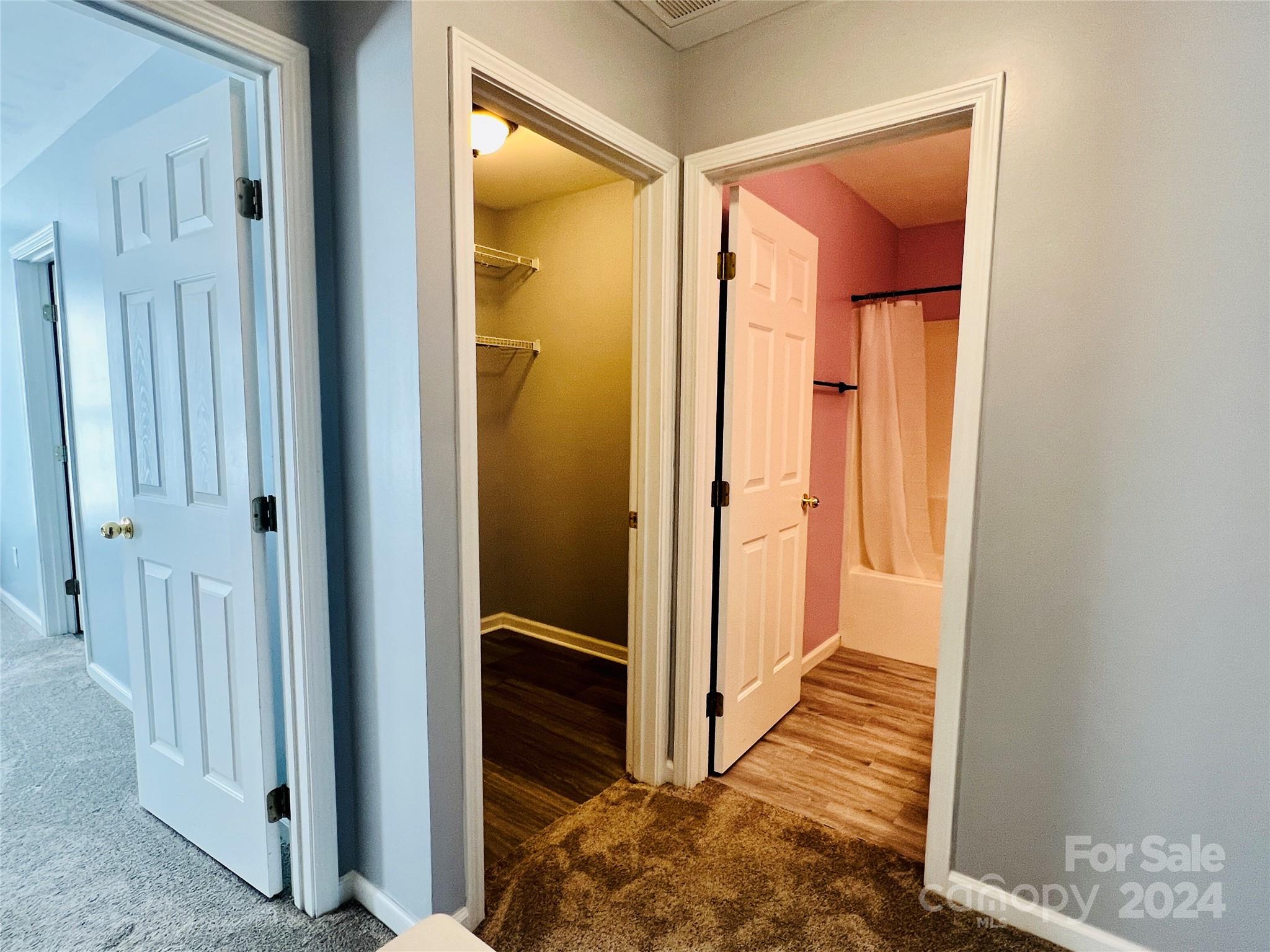 Autumn Cove At Lake Wylie - Residential