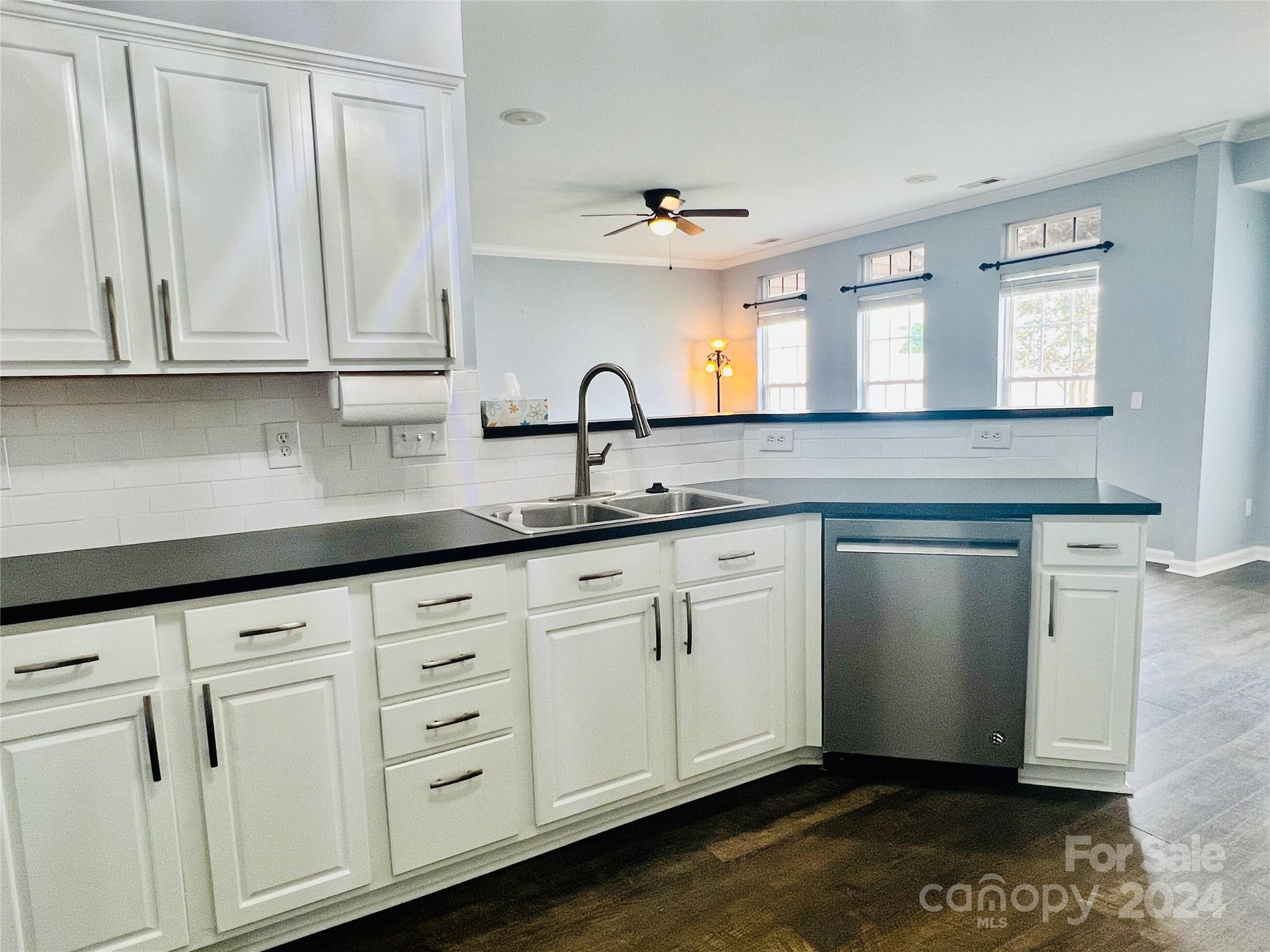 Autumn Cove At Lake Wylie - Residential