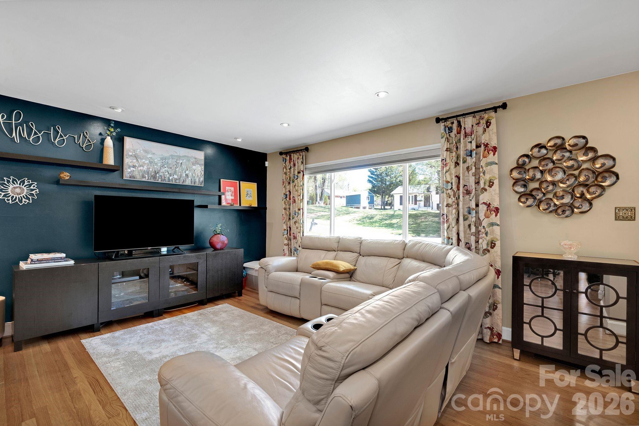 Idlewild - Residential