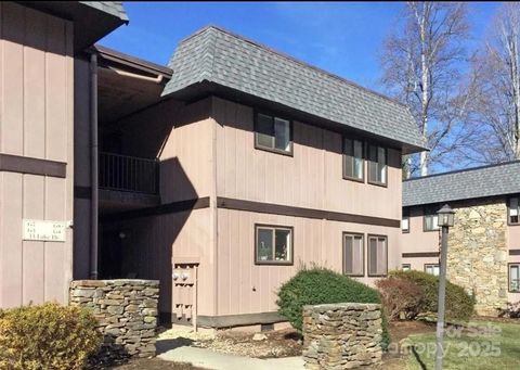 A home in Hendersonville