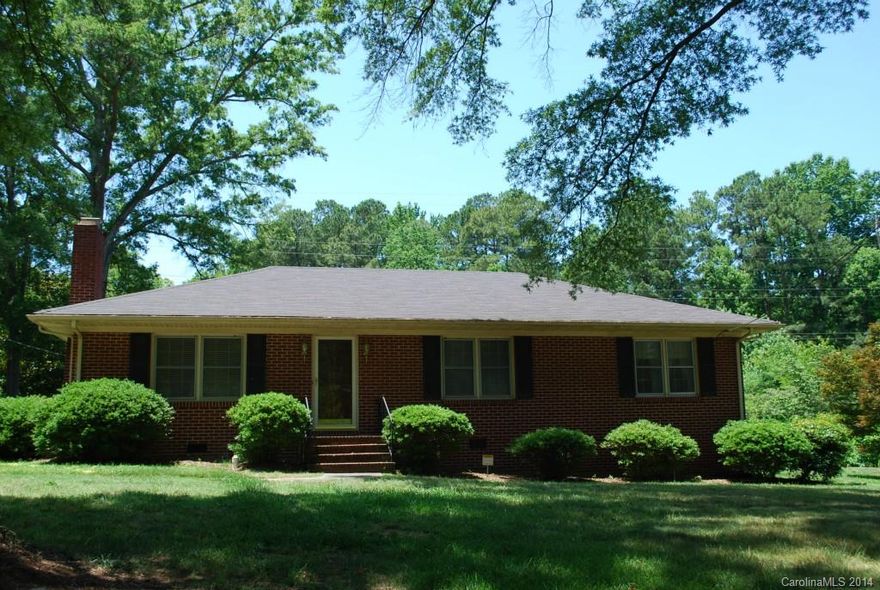 Absolutely Charming 1 Owner Brick Ranch in one of Rock Hill's Wonderful Neighborhoods.  3 Bed/2bath with Hardwood Floors Through Out.  Formal Dining & Living Rooms.  Great Room w/Fireplace, Plantation Shutters & Built in Bookshelves.  Huge Master w/His & Her Closets & a Private Master Bath.  Great Sized Bedrooms 2 and 3.  Eat in Kitchen.  Stately Brick Patio Nestled on the back of home..  This home has been so Loved and Well Maintained that you can tell from the minute you walk in.
