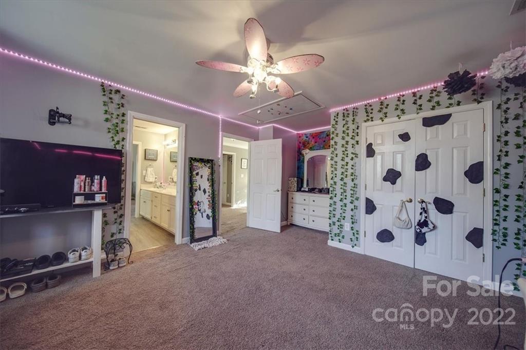 Windsor Greene - Residential