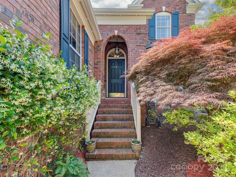 2825 Redfield Drive Charlotte NC 28270