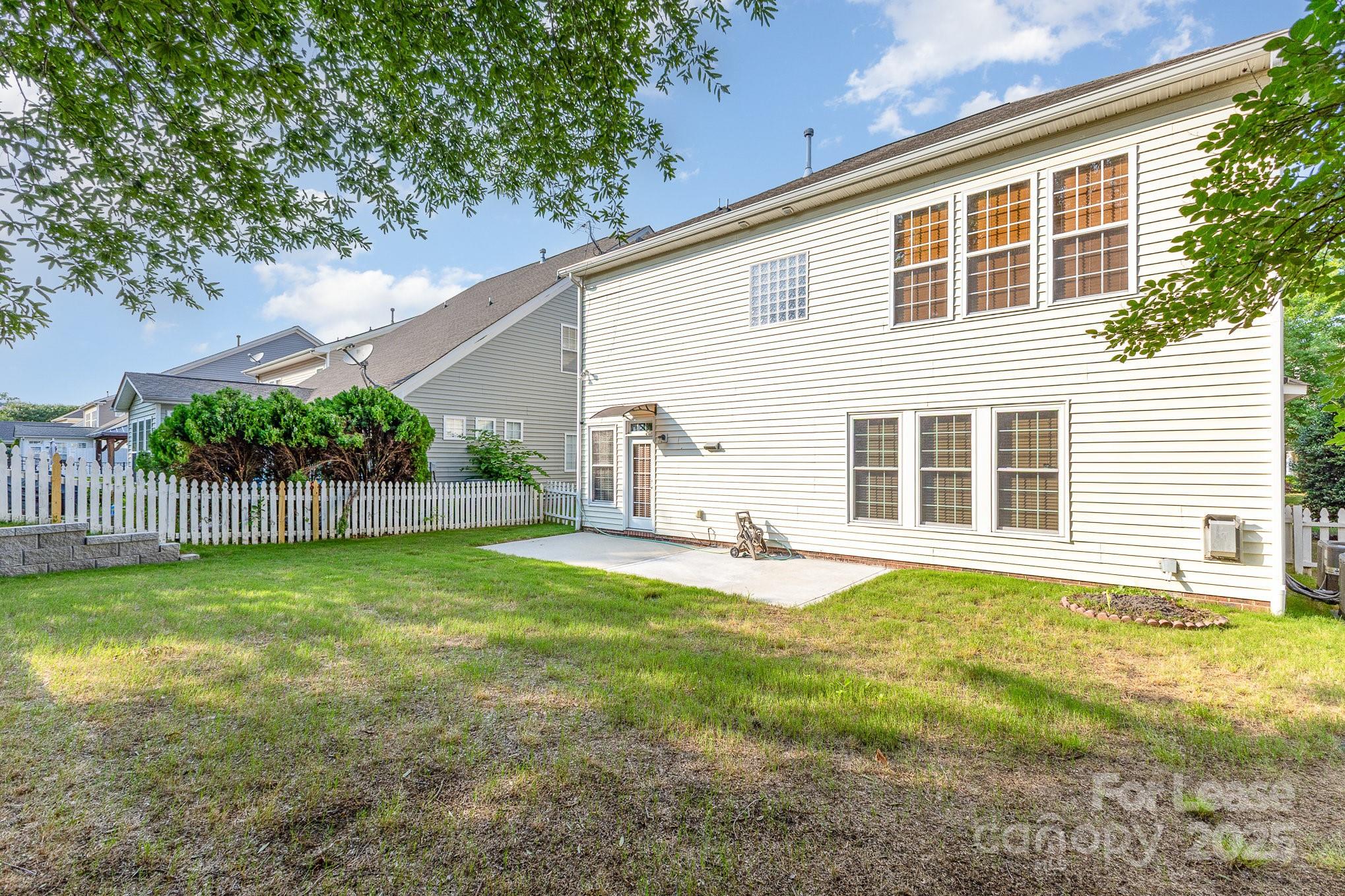 Ardrey Woods - Residential Lease