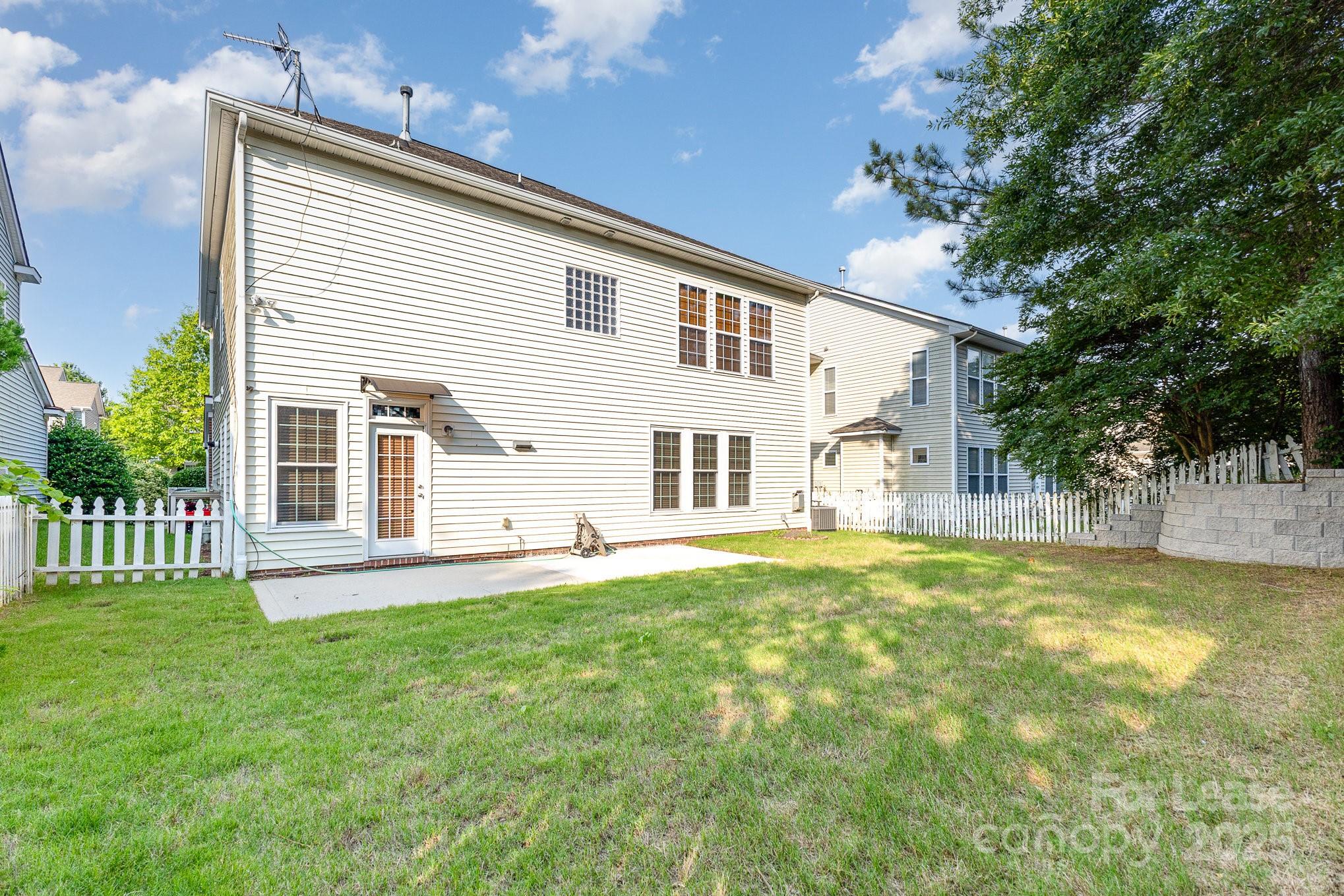 Ardrey Woods - Residential Lease