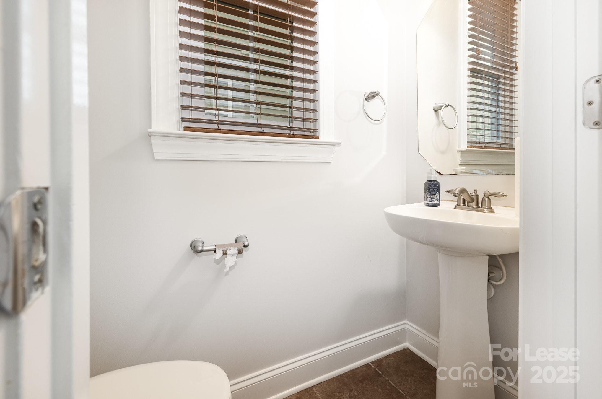 Ardrey Woods - Residential Lease