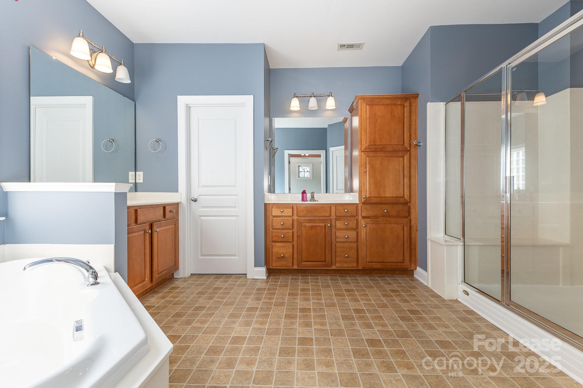 Ardrey Woods - Residential Lease