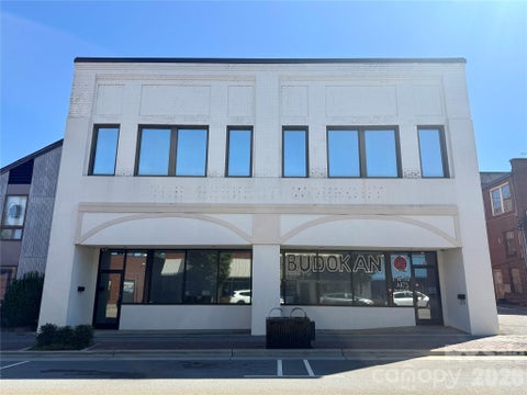 Photo of 109 N Main Avenue, Newton, NC 28658 (MLS # 4427574)
