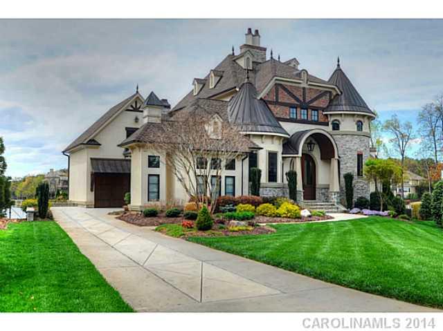 The Peninsula - Residential