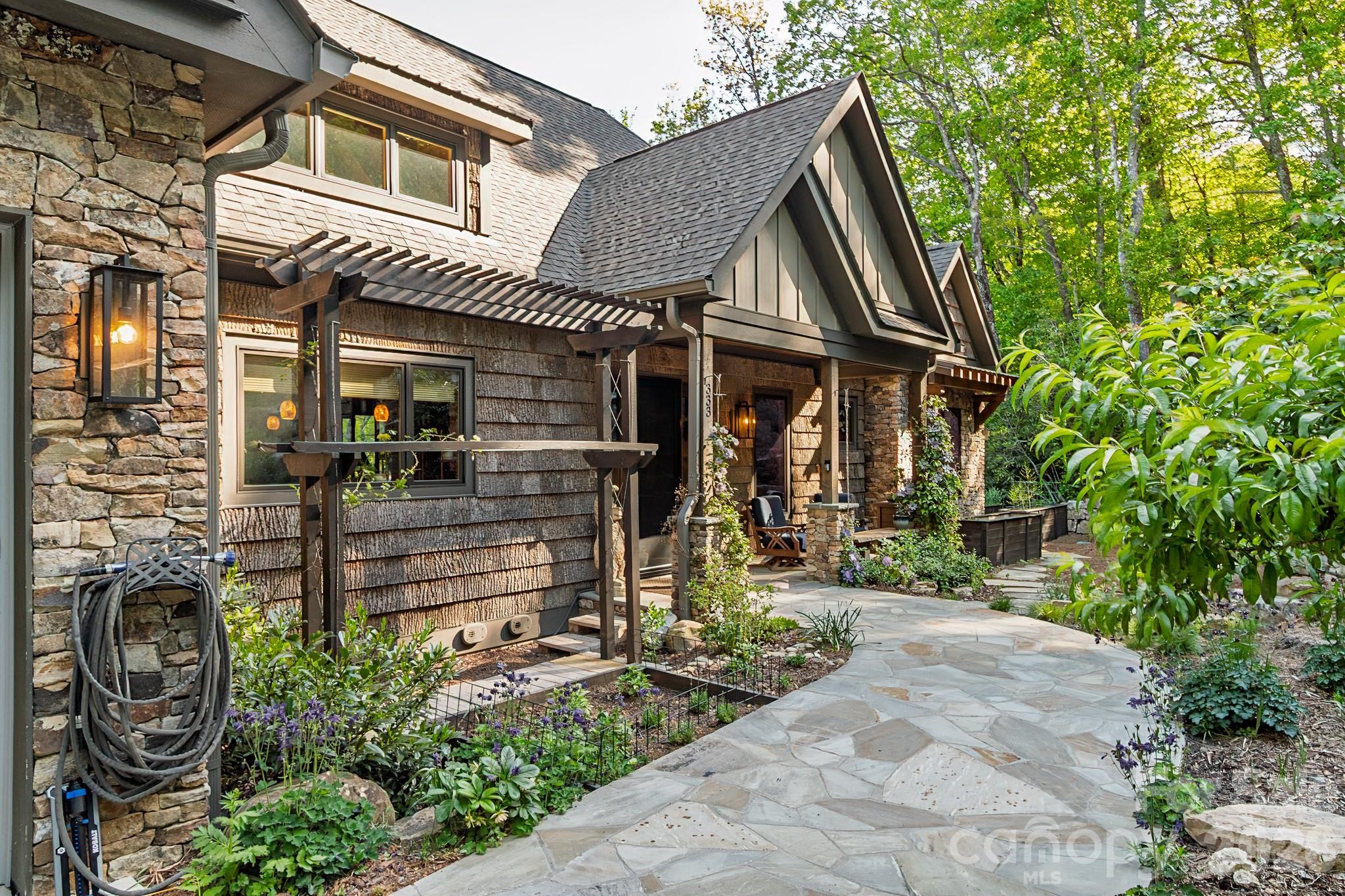 Connestee Falls - Residential
