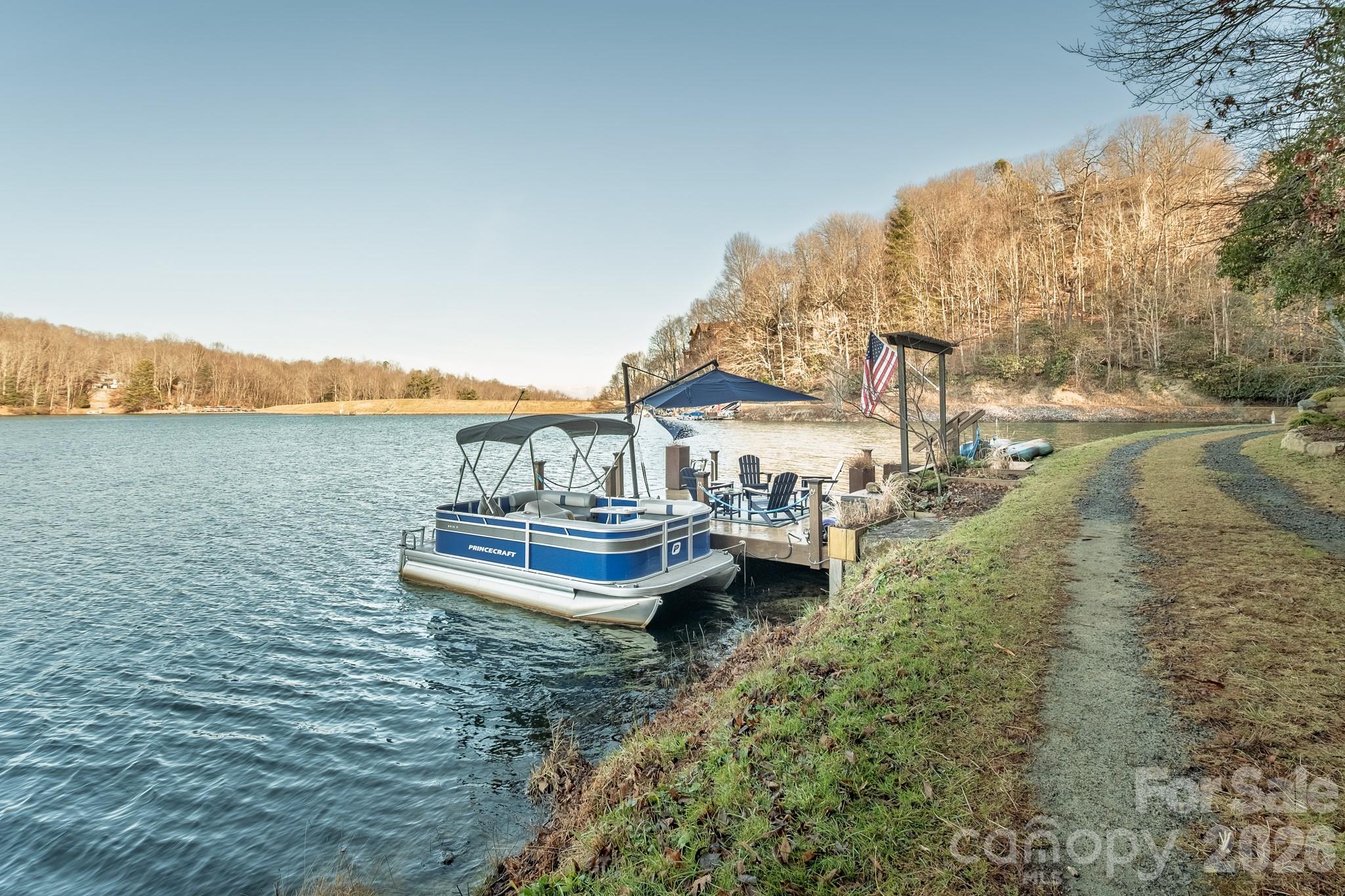 Connestee Falls - Residential