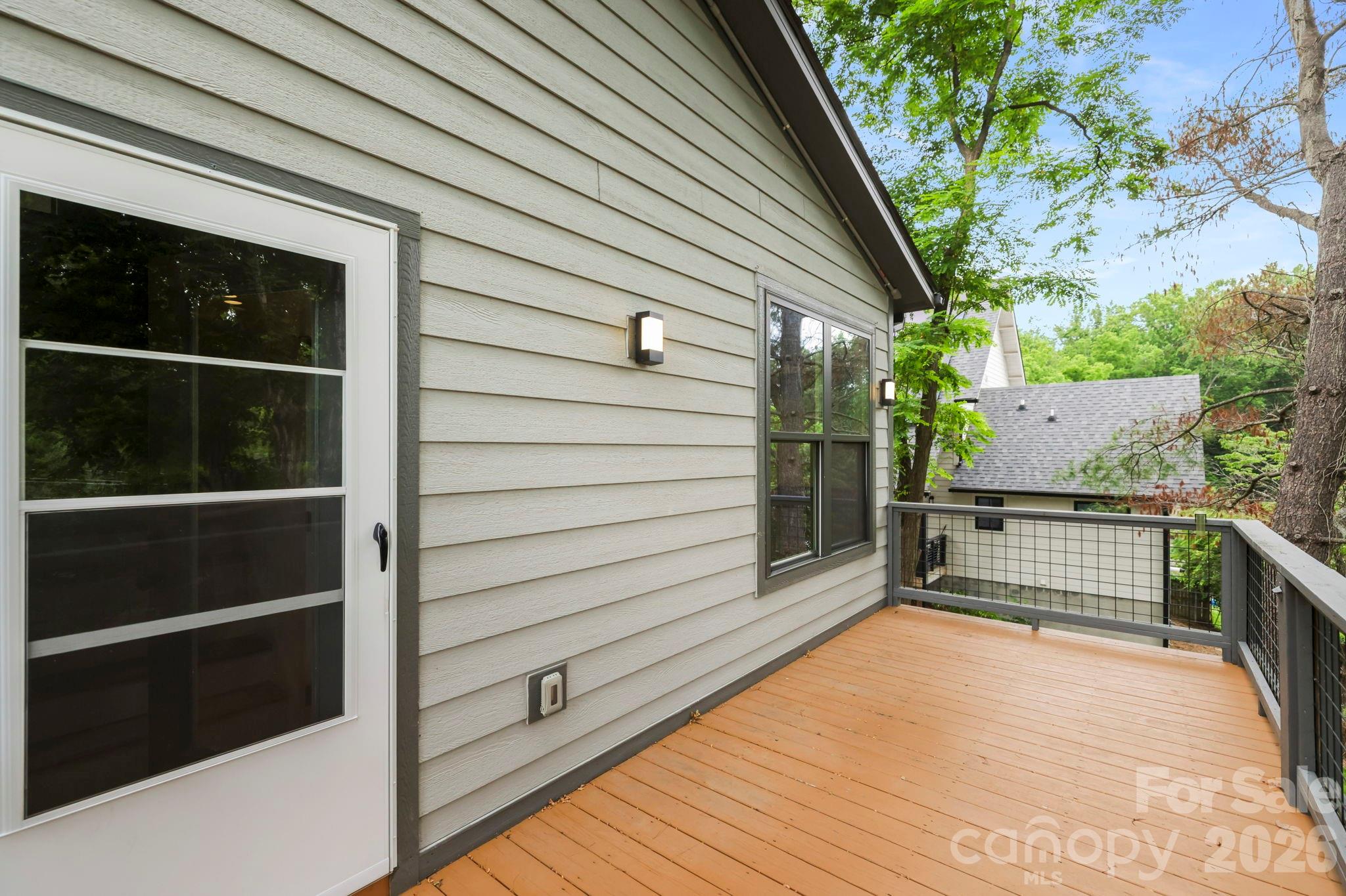 31 Lilac Street 2