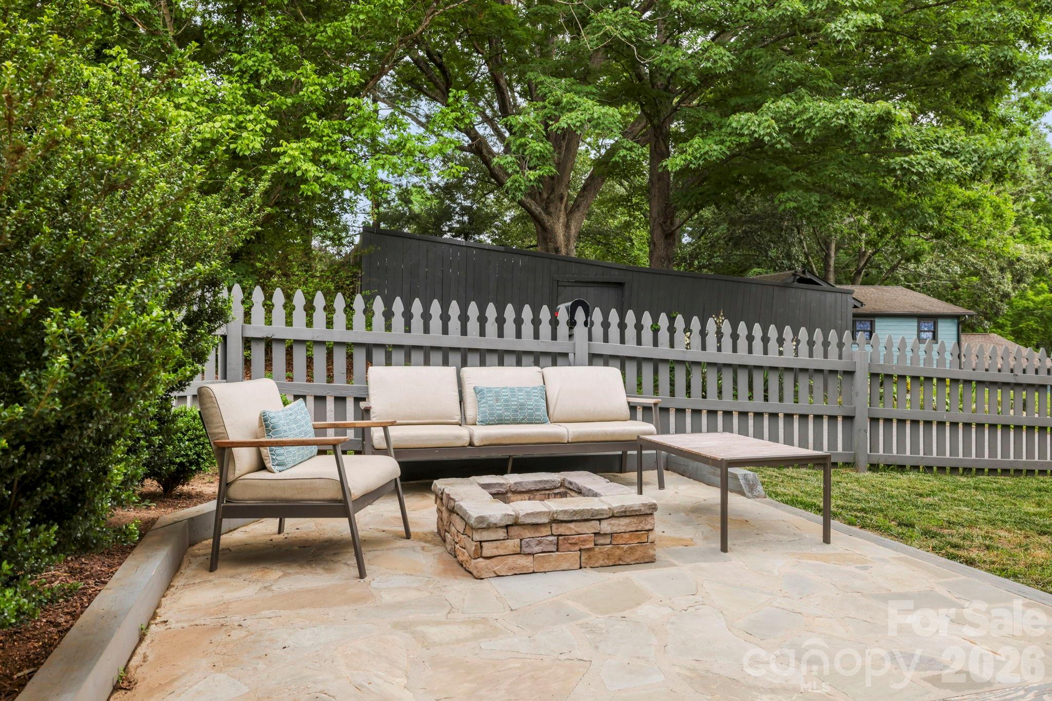 31 Lilac Street 2