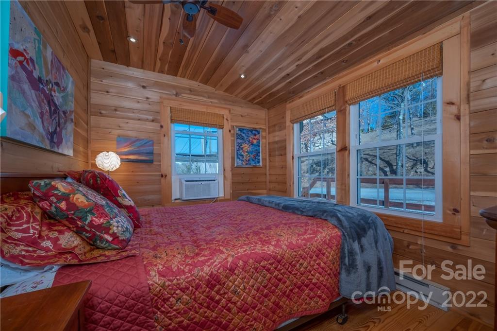 Lake Lanier - Residential