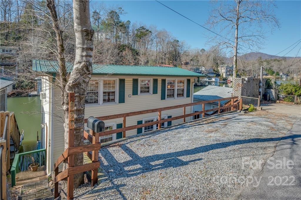 Lake Lanier - Residential