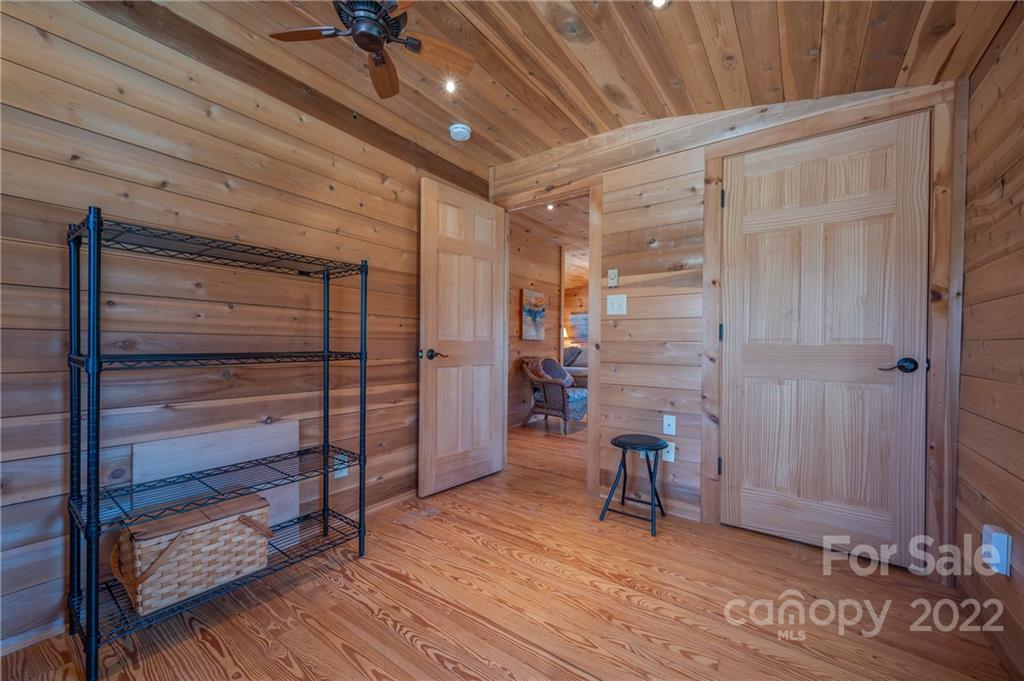 Lake Lanier - Residential