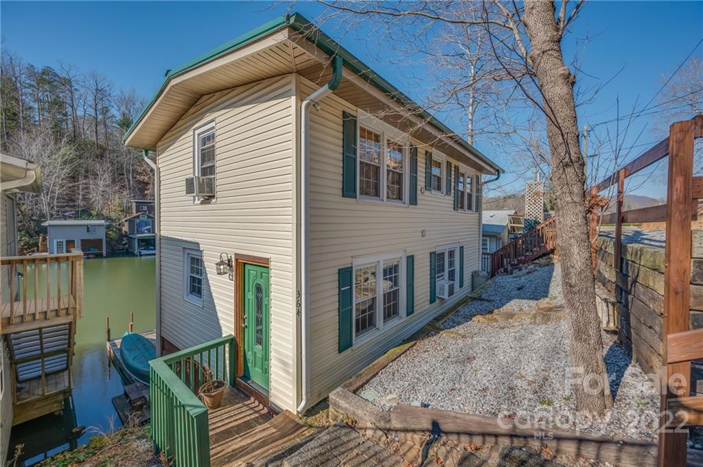 Lake Lanier - Residential