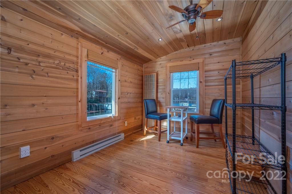 Lake Lanier - Residential