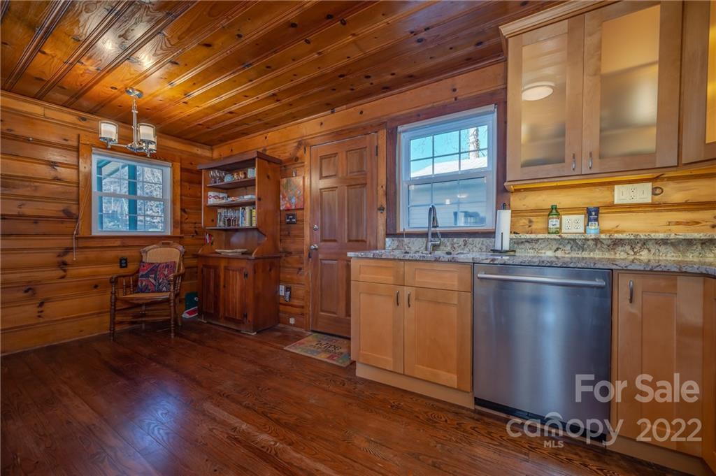 Lake Lanier - Residential