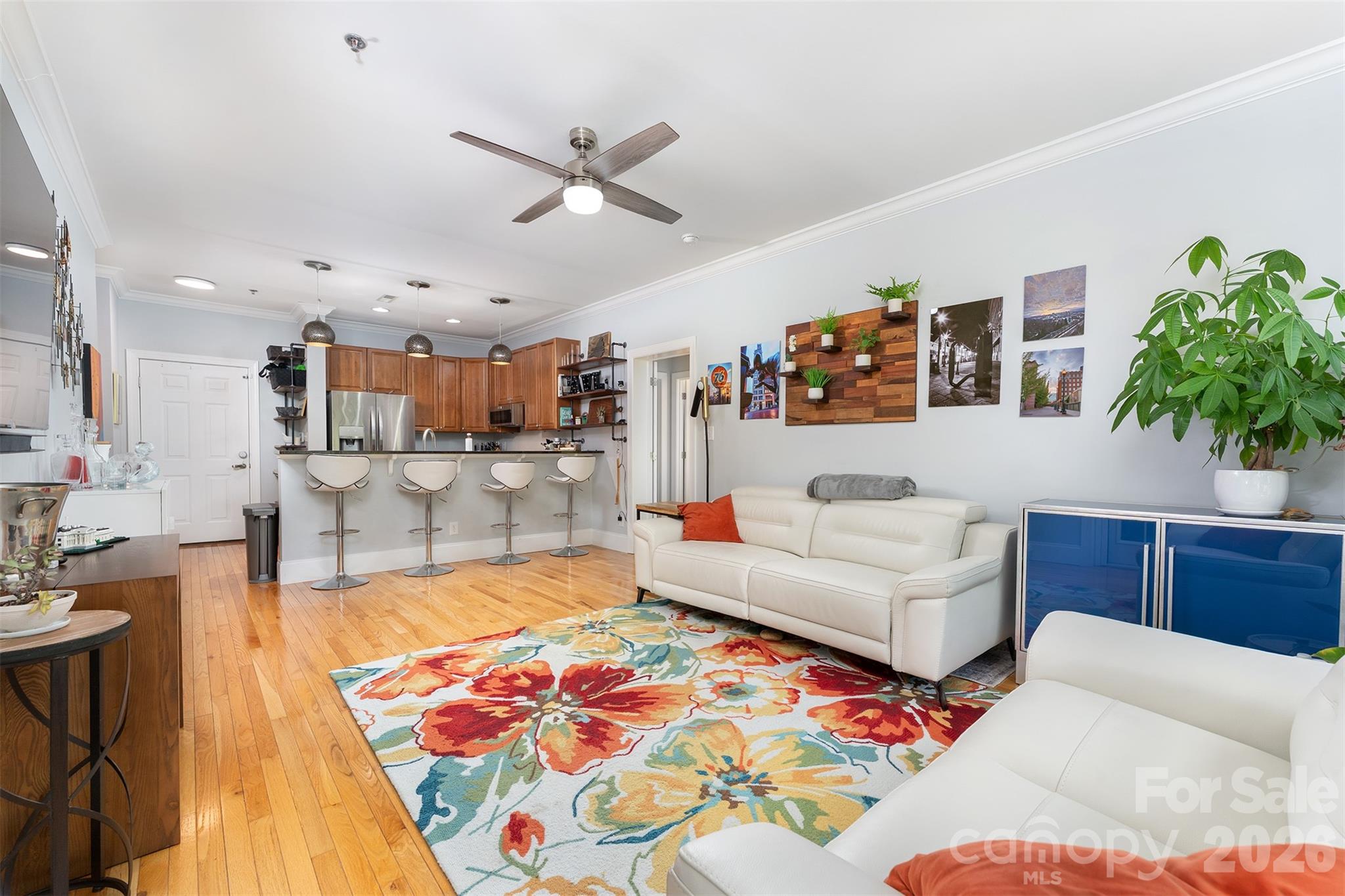 155 S Lexington Avenue B408