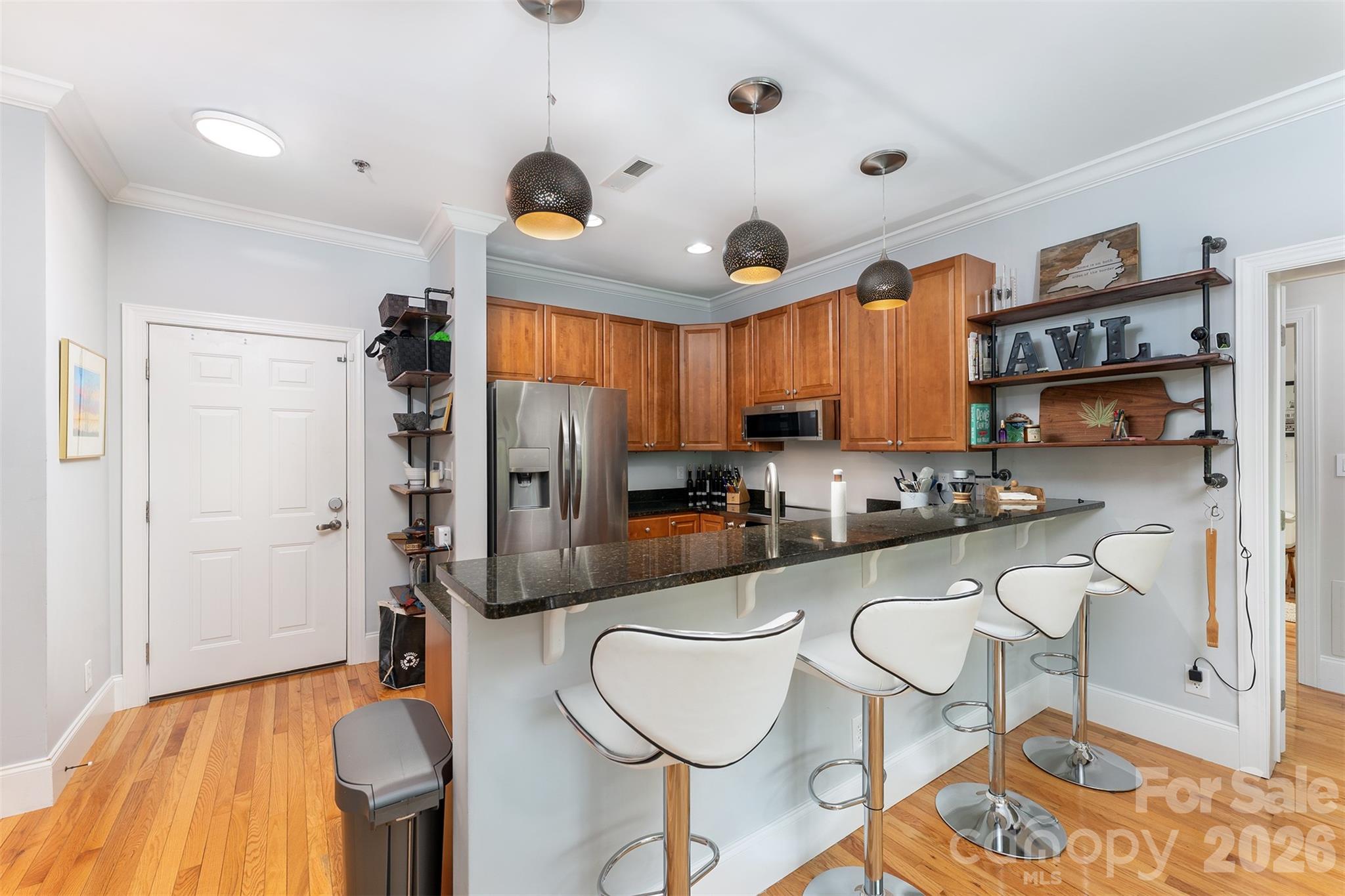 155 S Lexington Avenue B408