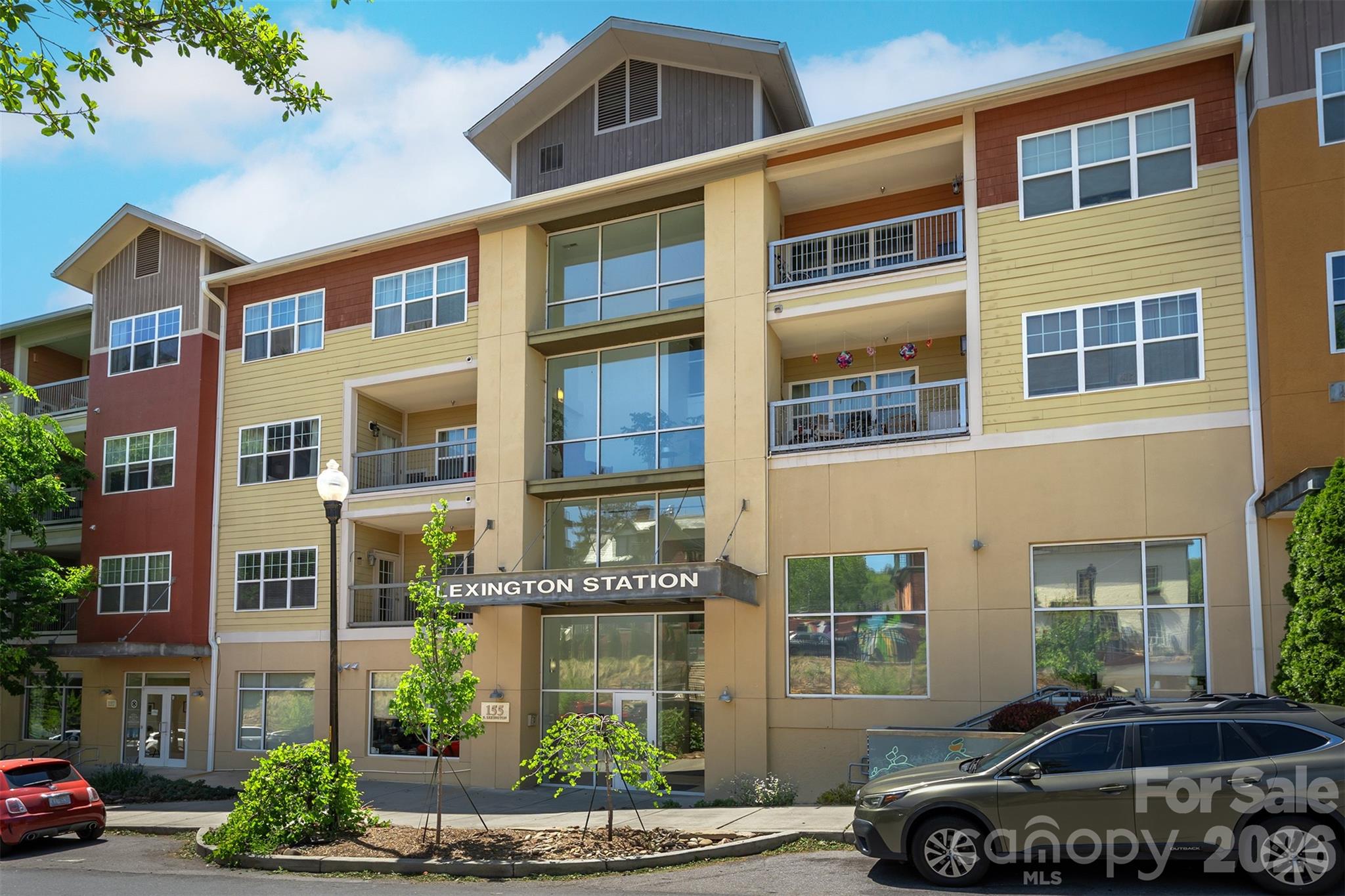 155 S Lexington Avenue B408