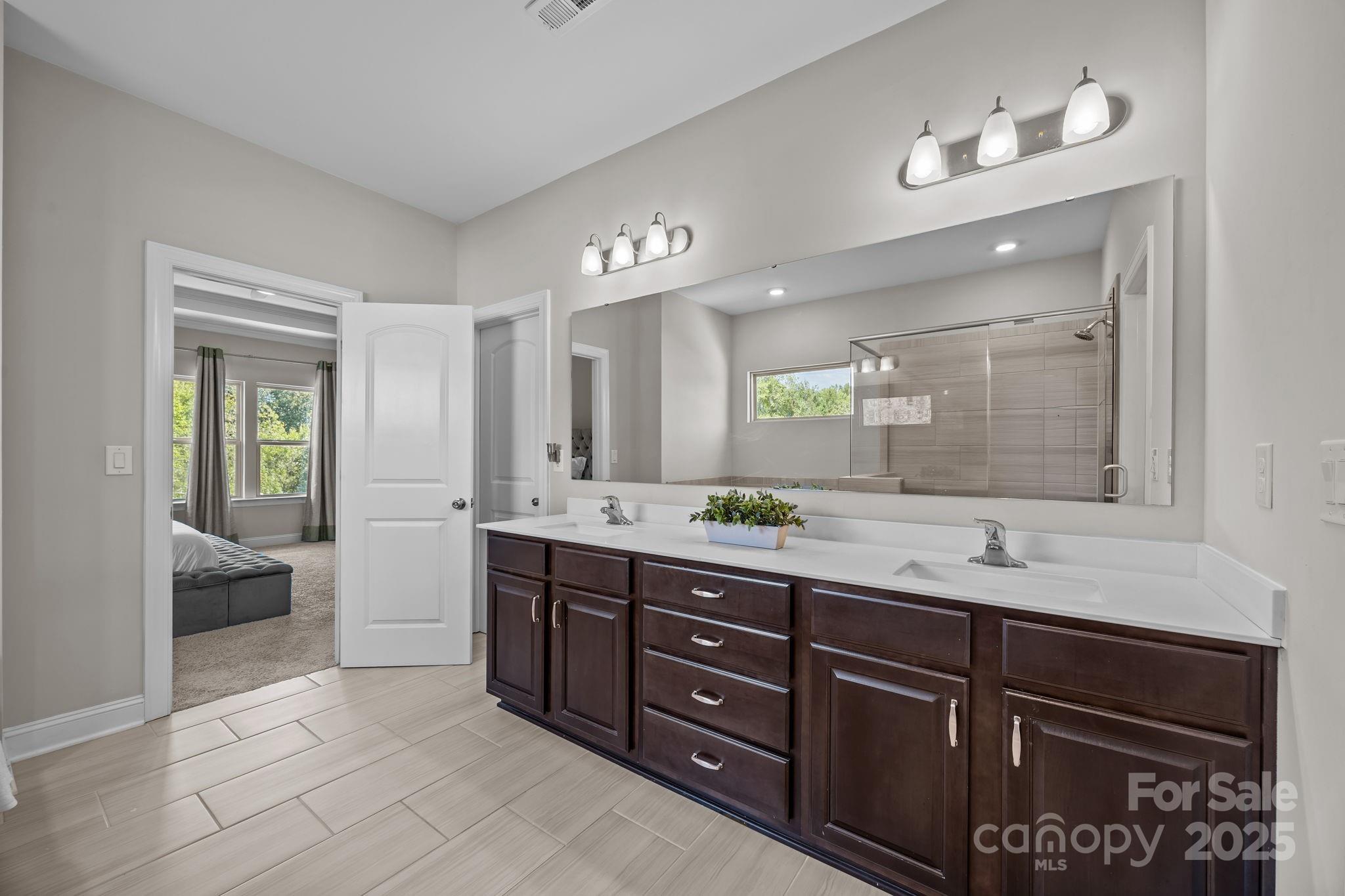 Hollybrook - Residential