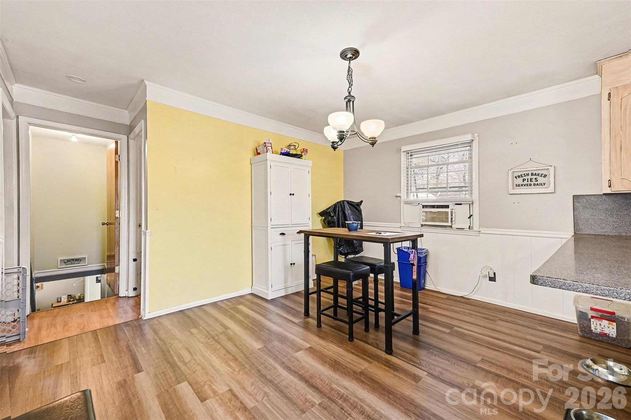 2526 Country Club Drive