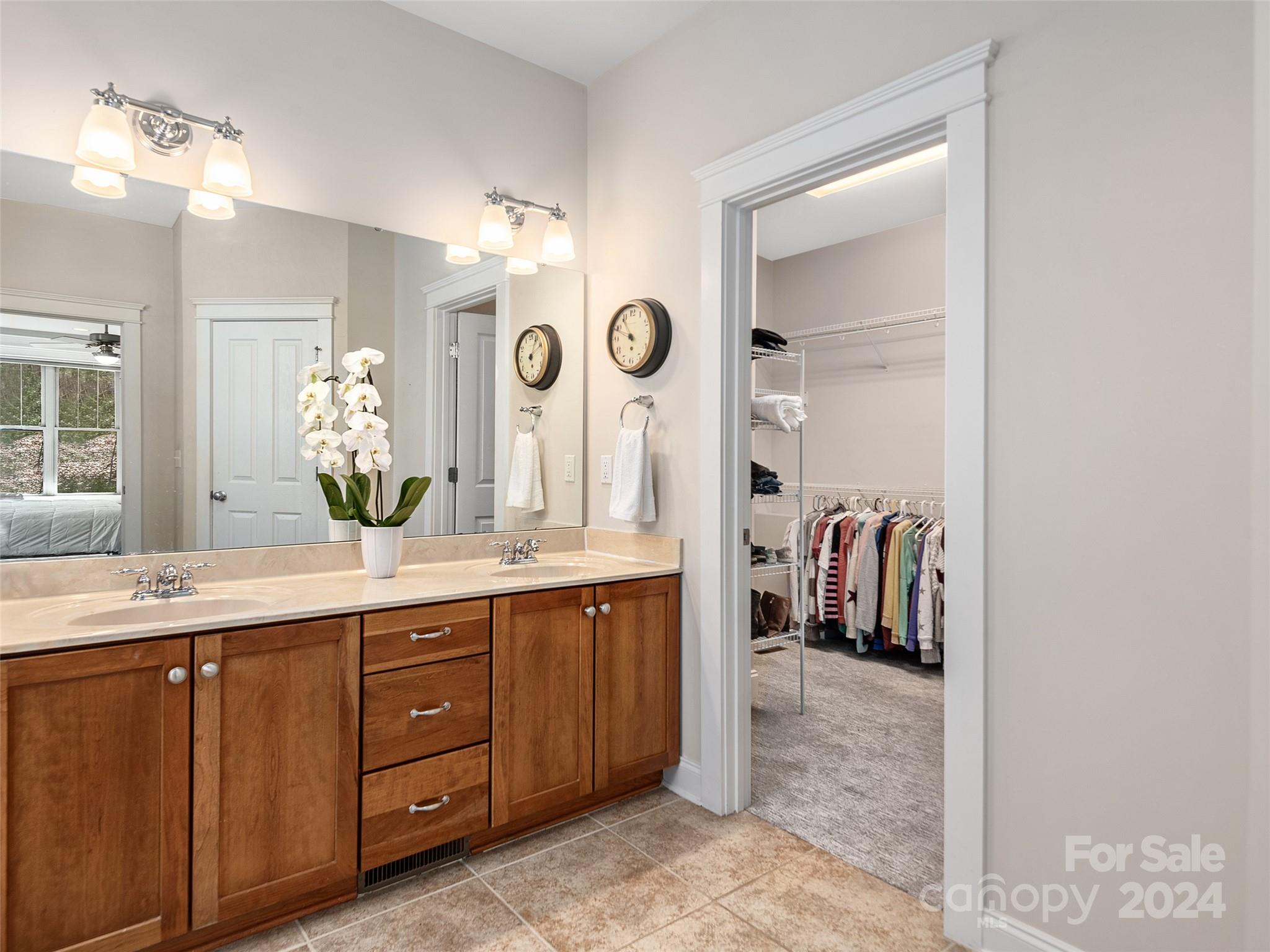 Biltmore Lake - Residential