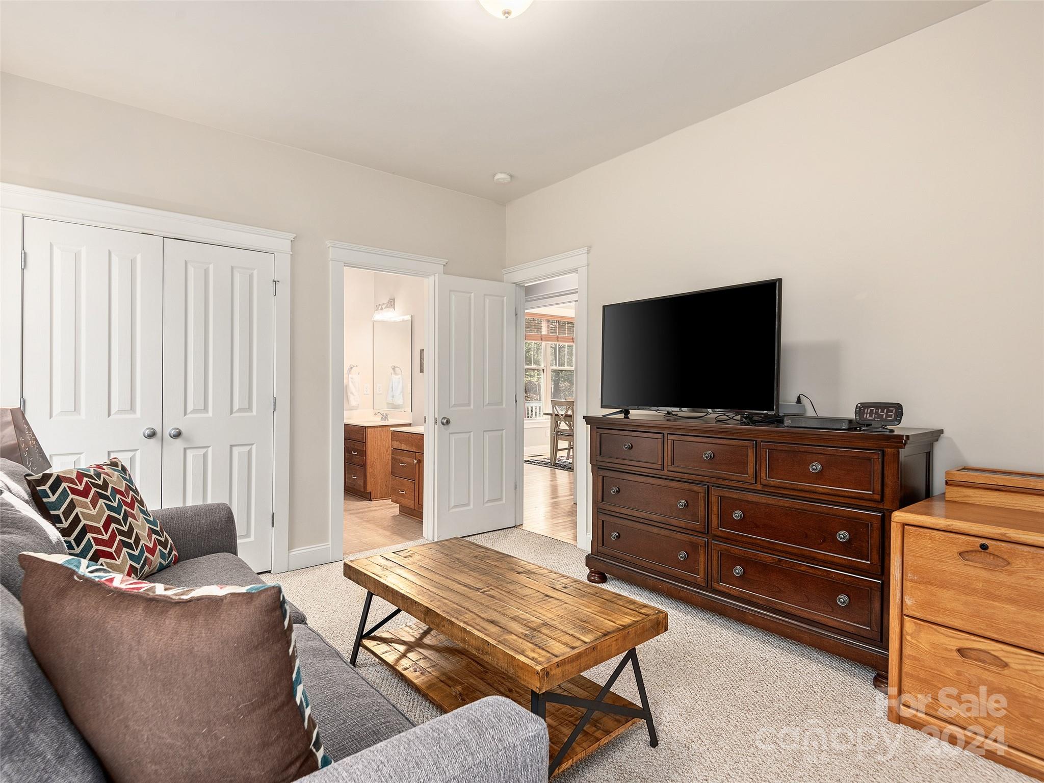 Biltmore Lake - Residential