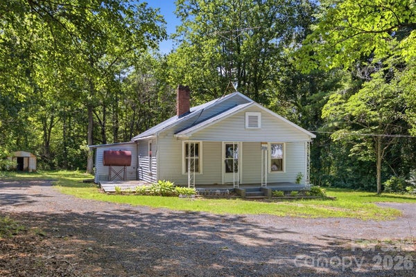 2155 PA JOLLY LN, GRANITE FALLS, NC 28630 - Image f69307ca2f09f19985124a8c4bc9b0a2/68884712