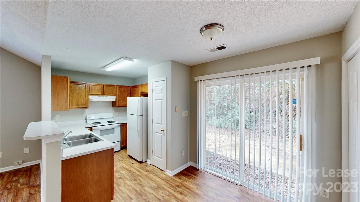 Hunterbrook - Residential Lease