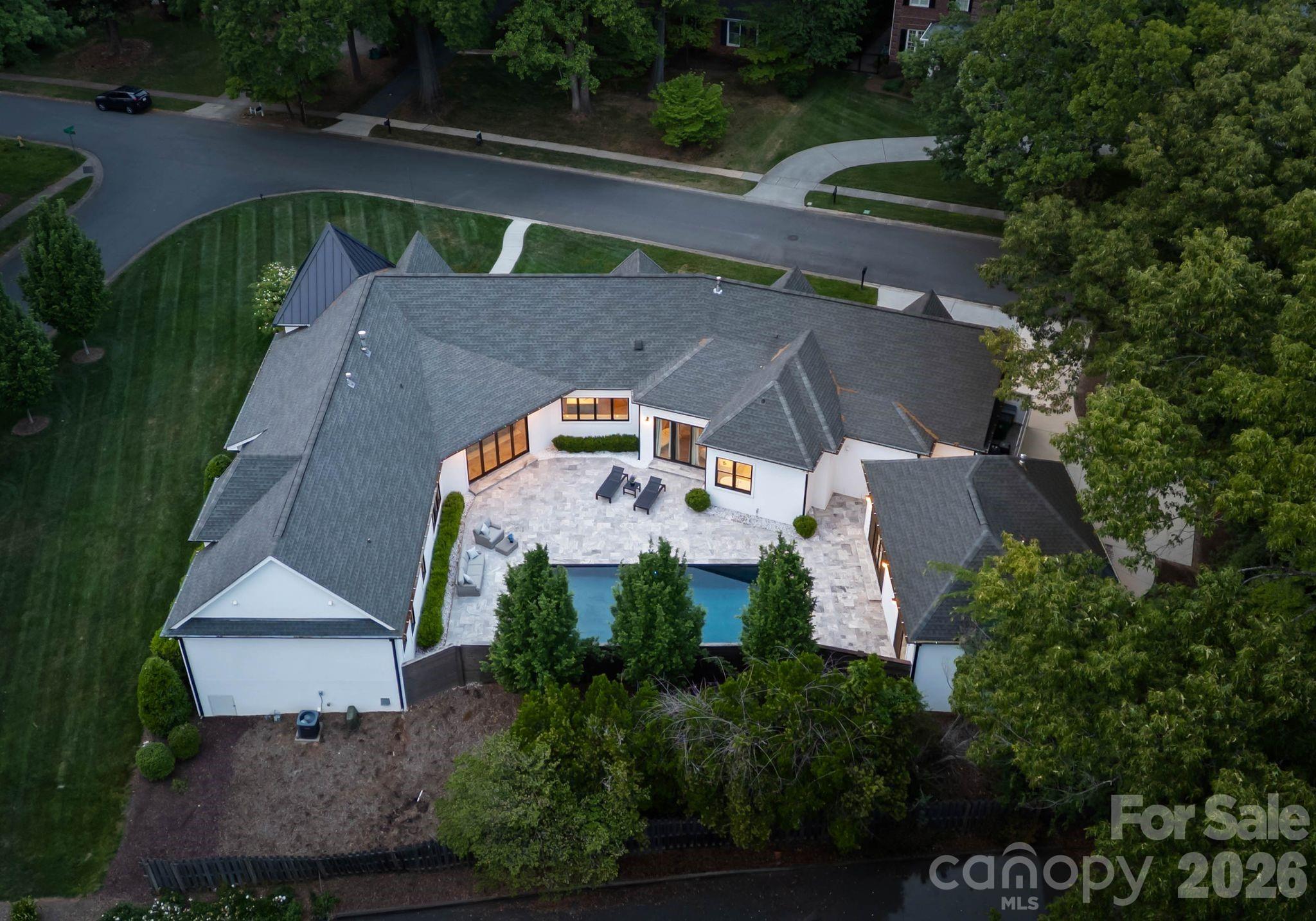 400 Glen Oaks Road