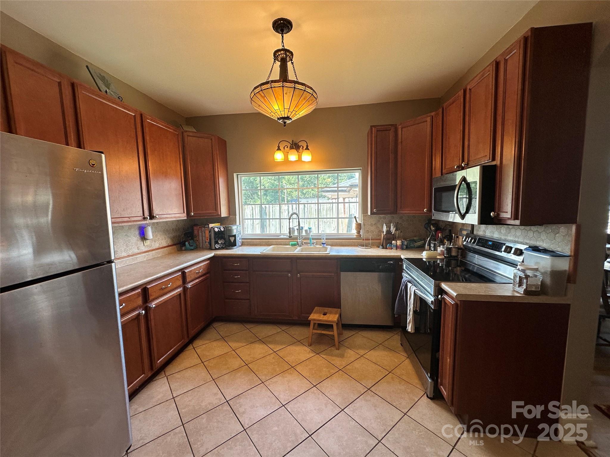 Aurora Highlands - Residential