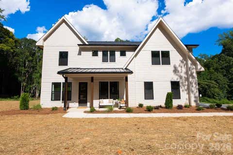 Photo of 320 Laurel Crest Drive, Kannapolis, NC 28081 (MLS # 4413631)