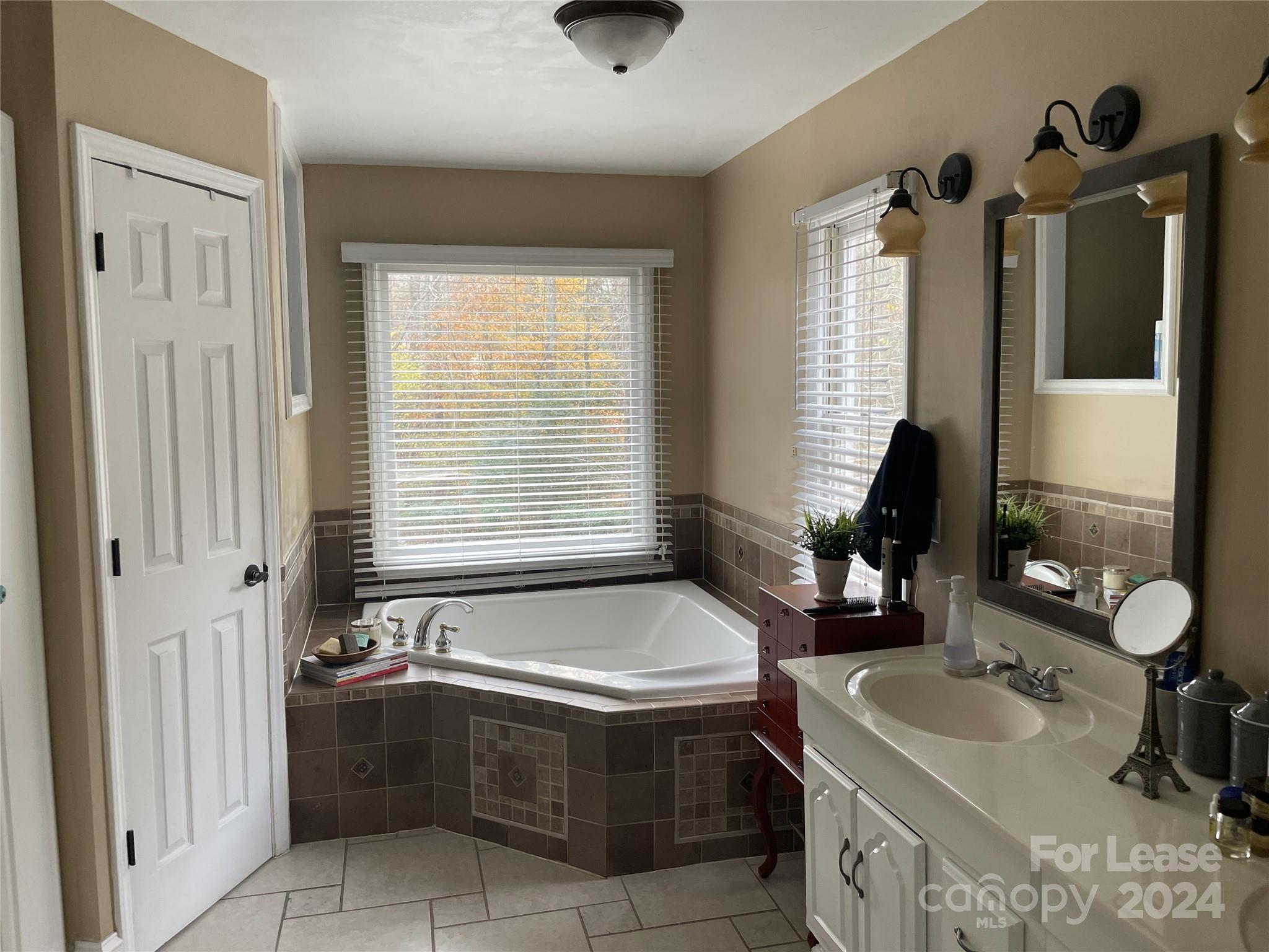 Kingswood - Residential Lease