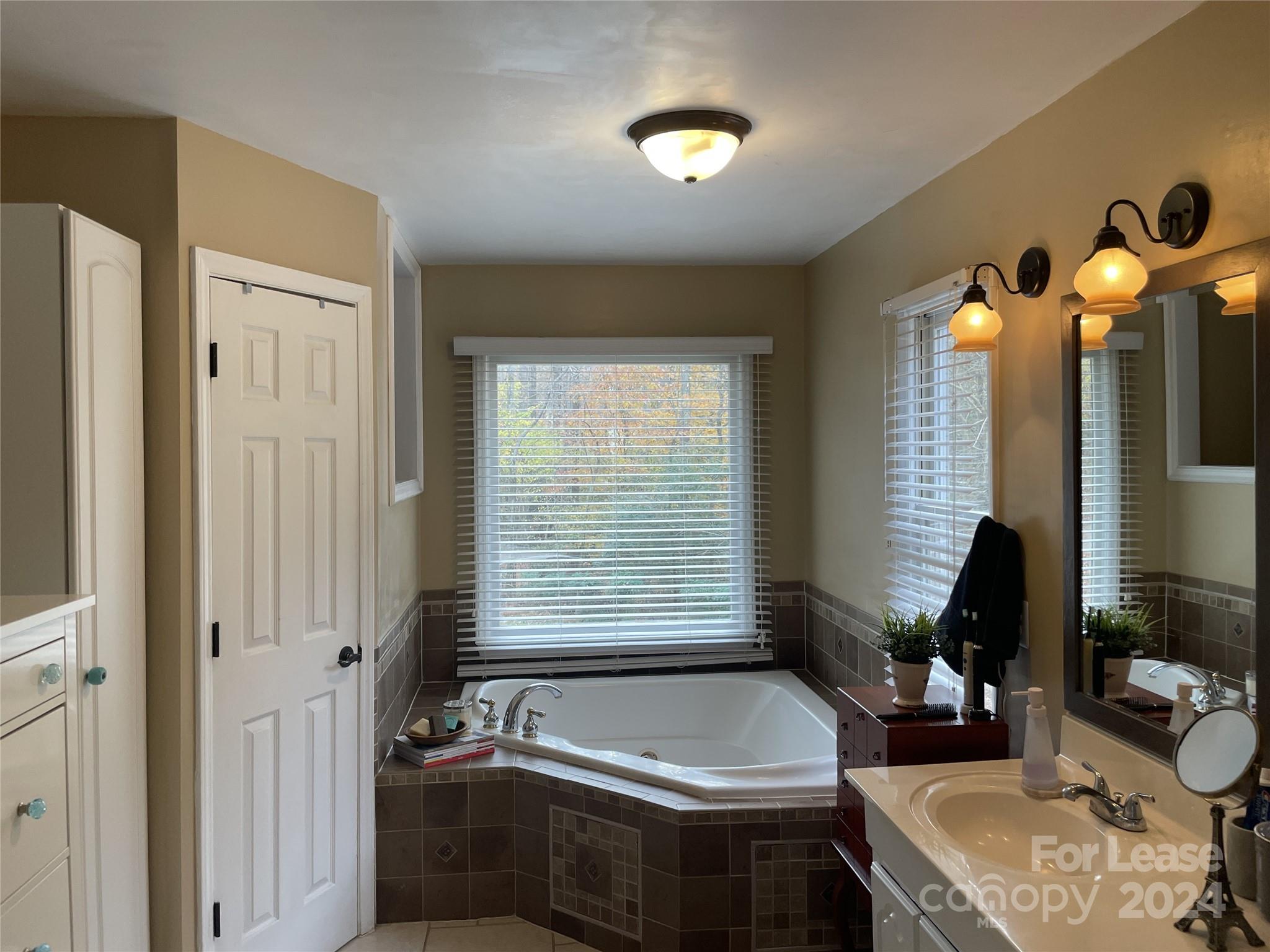 Kingswood - Residential Lease