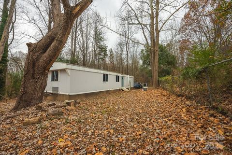 Photo of 9336 Pinewood Avenue, Charlotte, NC 28214 (MLS # 4328154)