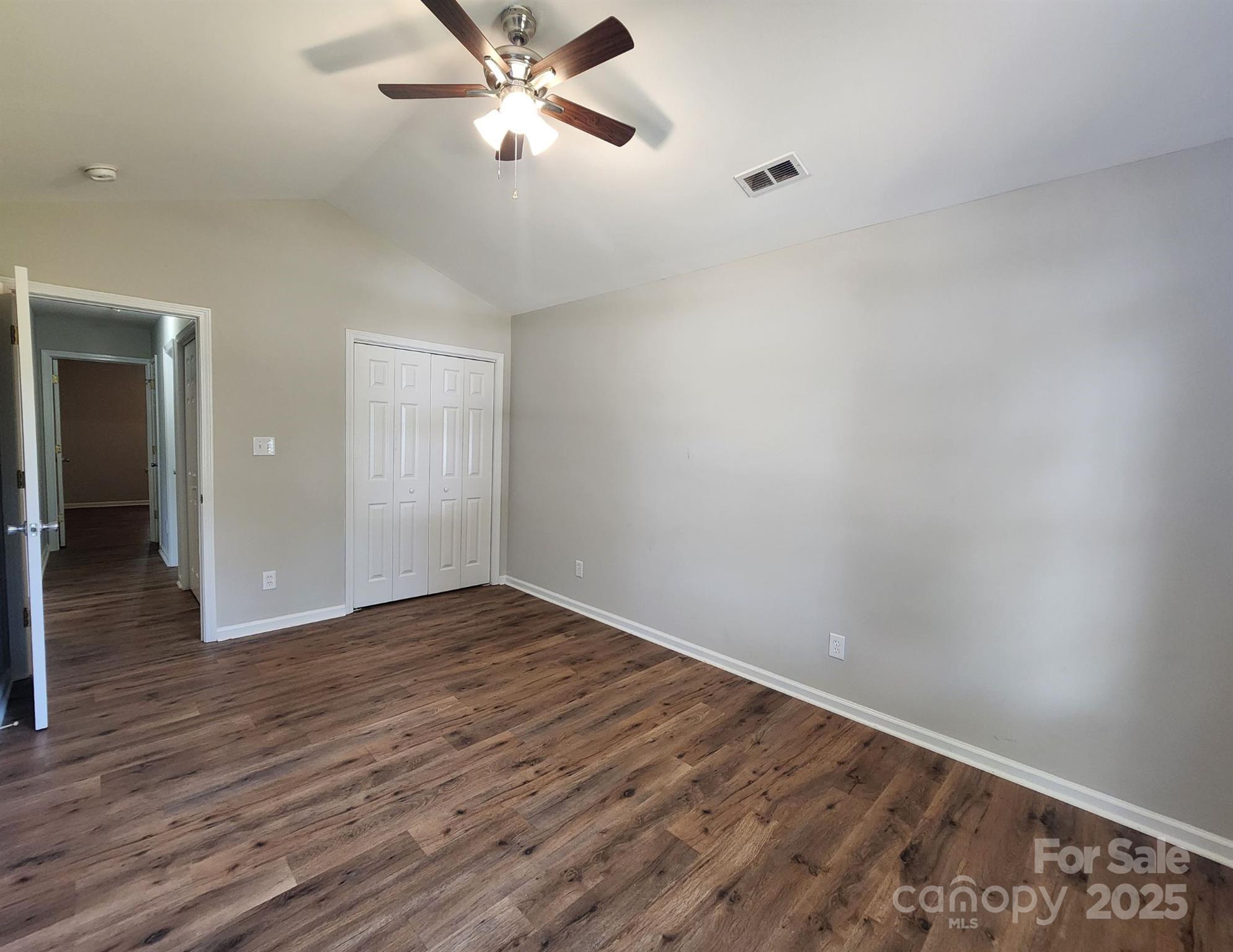 Lincoln Estates - Residential