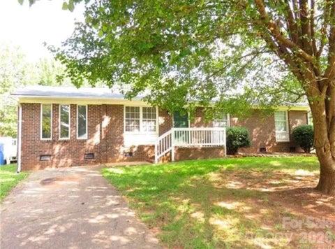Photo of 2108 Loblolly Lane, Kings Mountain, NC 28086 (MLS # 4431757)
