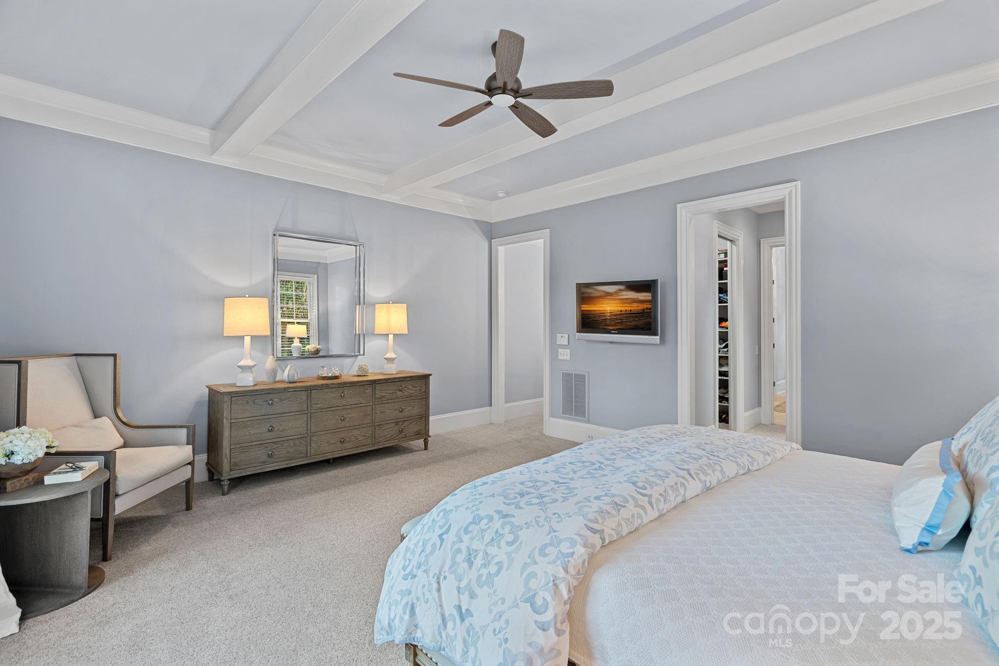 The Peninsula - Residential