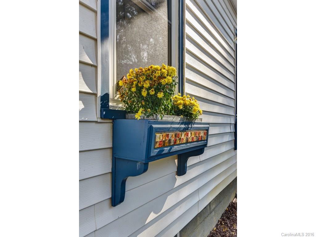 Rainbow Ridge - Residential