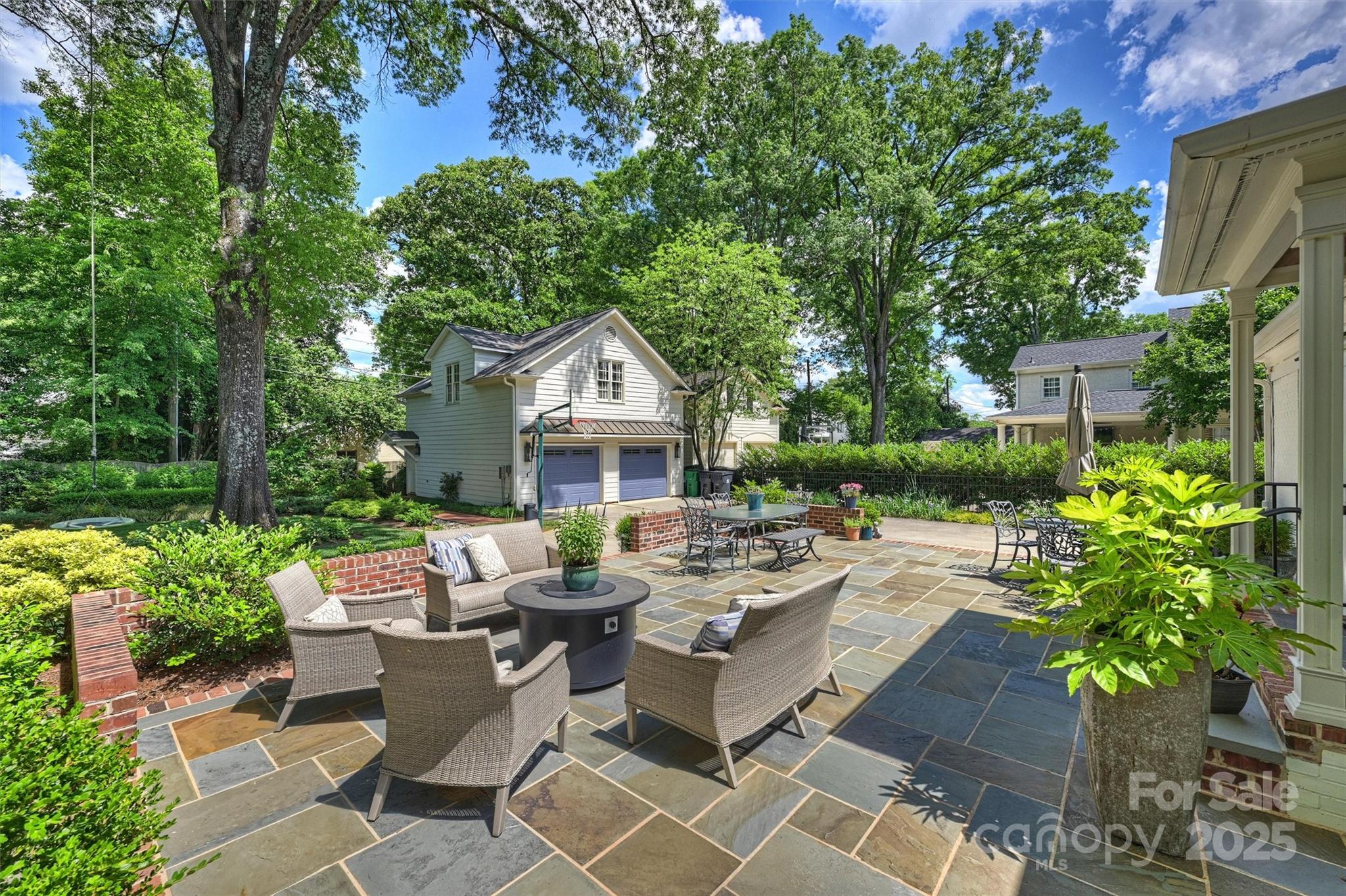 Myers Park - Residential