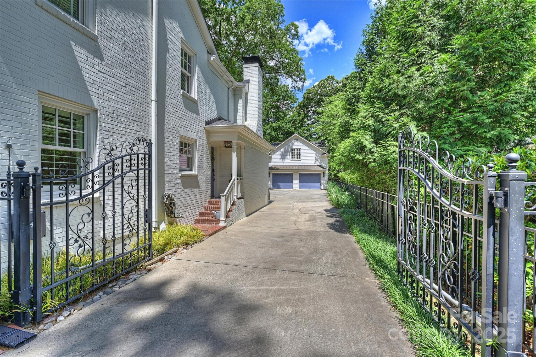 Myers Park - Residential