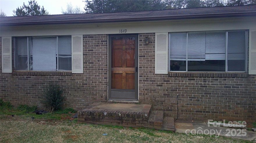 Newly renovated 2 bedroom, 1 bathroom duplex located in Newton. This duplex has new vinyl wood flooring throughout the home, as well as washer/dryer connections.