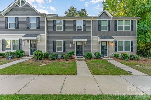 5356 Austin Knoll Court Charlotte NC 28269